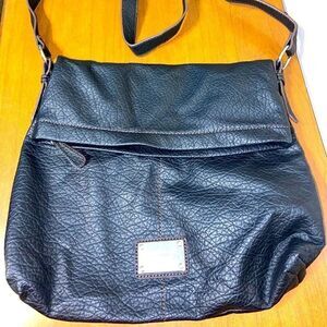 Nine West large size black leather purse